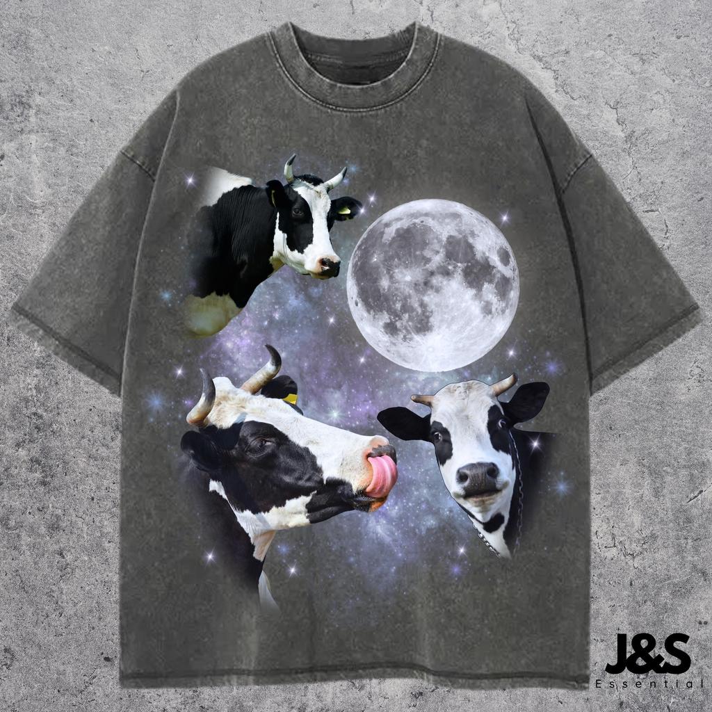 Three Cows Retro Graphic T-shirts, Vintage Dairy Cow Moon Tshirt, Cow Lovers, Funny Lactose Intolorant Tee, Oversized Washed Tee, Silly Gift