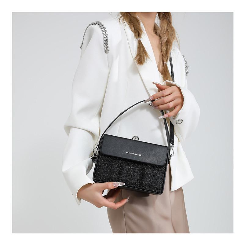 Ielgy Niche Design Fashion Simple Underarm Bag Exquisite All-Match Ladies Cross-Body Handbag