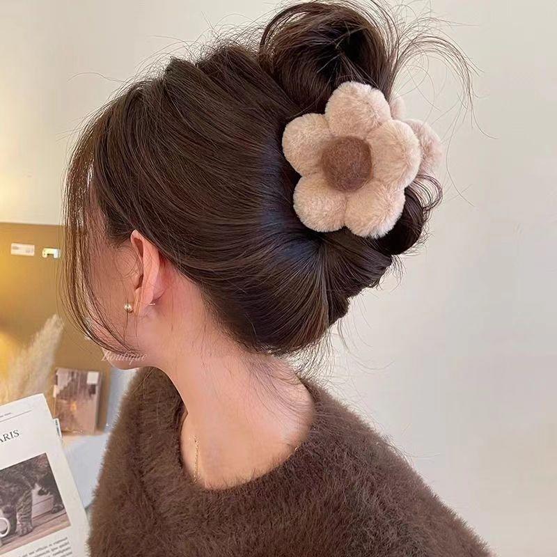 Плюшевый коготь для волос в виде цветка, большой зажим в виде акулы, простые заколки, заколки для волос в виде краба, милые универсальные аксессуары для волос на осень и зиму