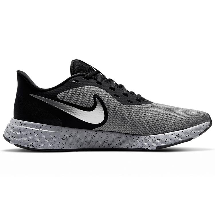 Nike Revolution 5 Premium 'Black Chrome' (Unisex) Black / Smoke Grey / Chrome Running Shoes CV0159 001