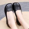 Shoes Women's Beef Tendon Soft-soled Leather Shoes Leather Comfortable Non-slip Shoes Large Size Round Head Flat-soled Single Shoes