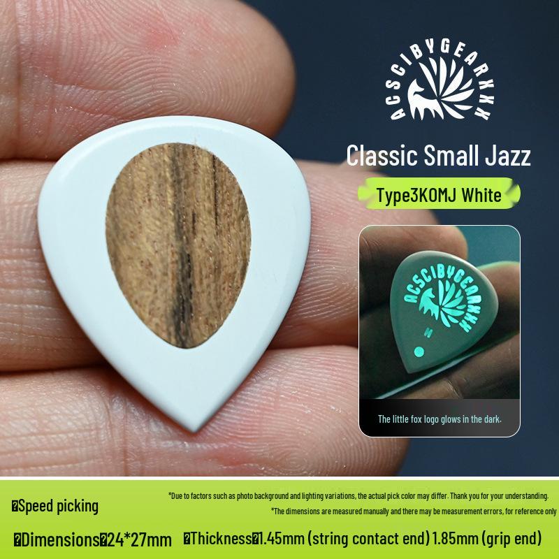 GEARXXX Nine-Tailed Fox Non-Slip Speed Pick for Folk/Electric Guitar & Bass.