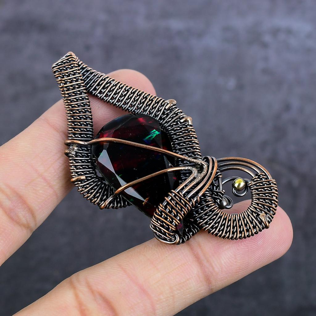 Мистический Топаз Ручная Работа Медная Проволока Обертка Ювелирный Подвеска 2.68" C8m79