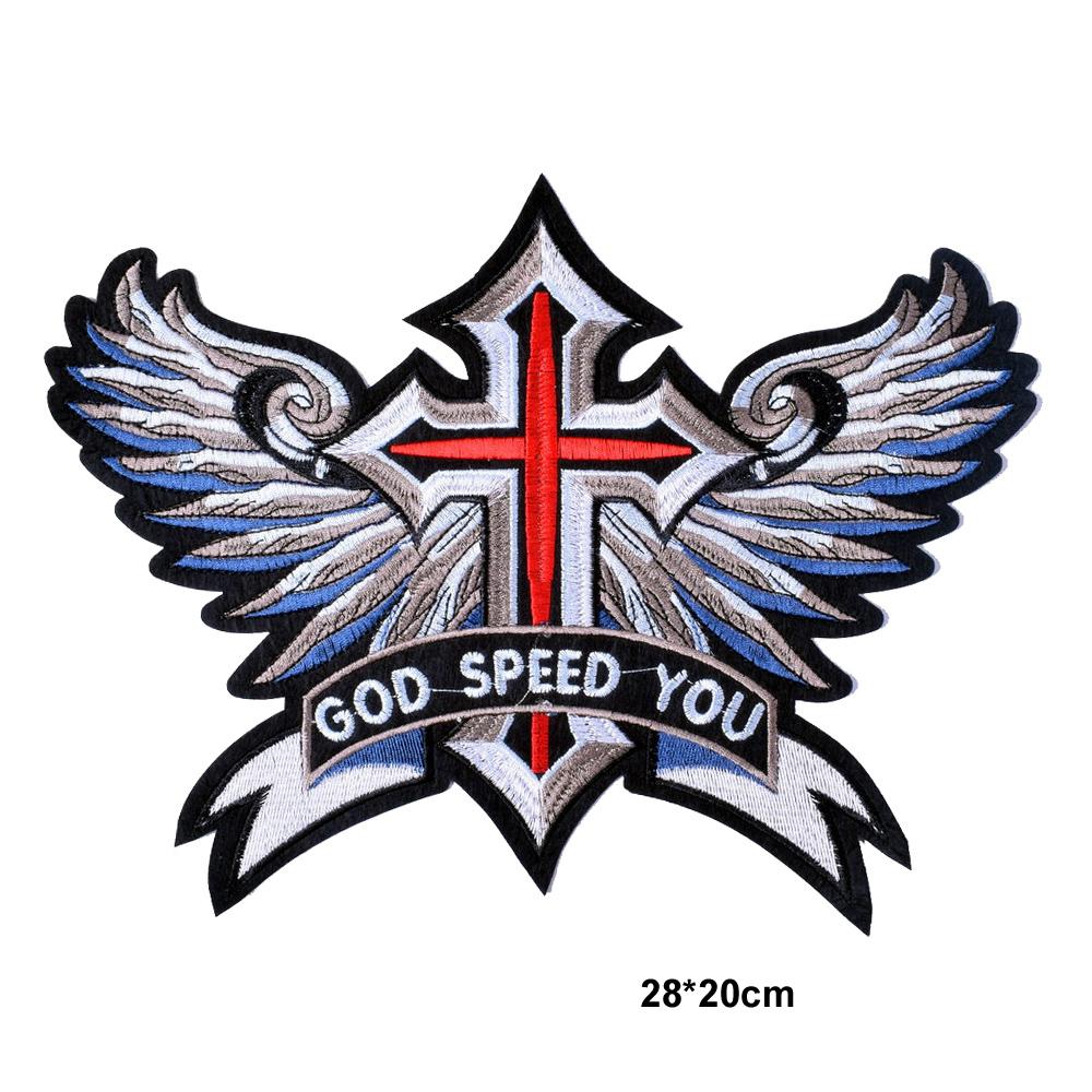 Пистолеты Череп Железная нашивка Группа Панк Pacth Железо на вышитые нашивки Одежда Наклейки DIY Джинсовая куртка Аппликация Значок Украшение