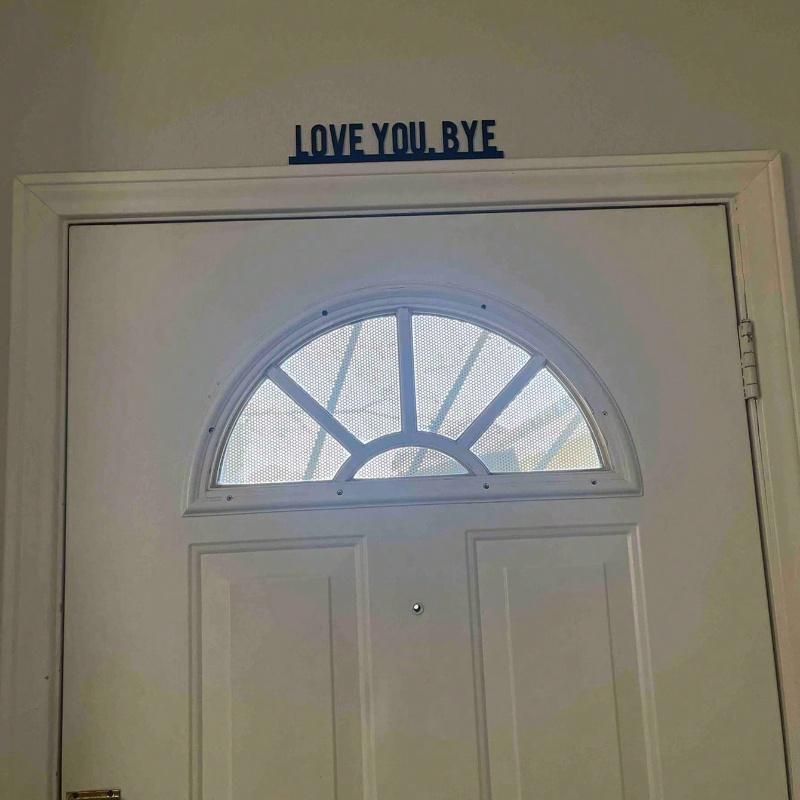 1PC Classic Metal "LOVE YOU BYE" Sign - Geometric Wall Art for Living Room, Indoor Wall Decor - Unique Home Decoration & Gift Idea for Valentine's Day