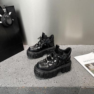 Летние ботинки на платформе в стиле ретро-панк 2024 - Испанский модный бренд