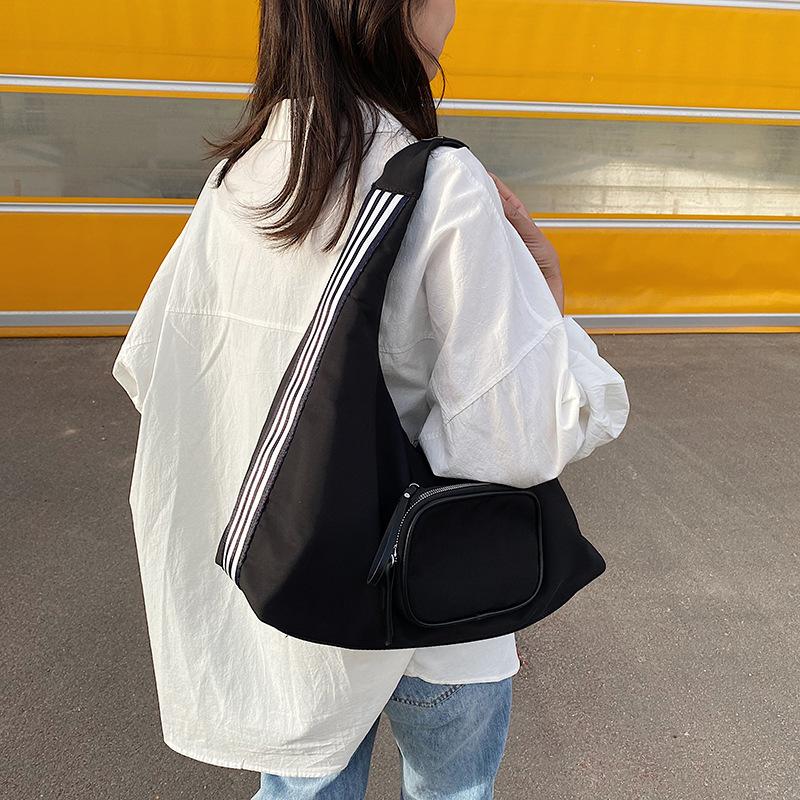 2025 Summer New Nylon Cloth Black Shoulder Bag Niche Fashion Casual Underarm Bag Simple Versatile Tote Bag