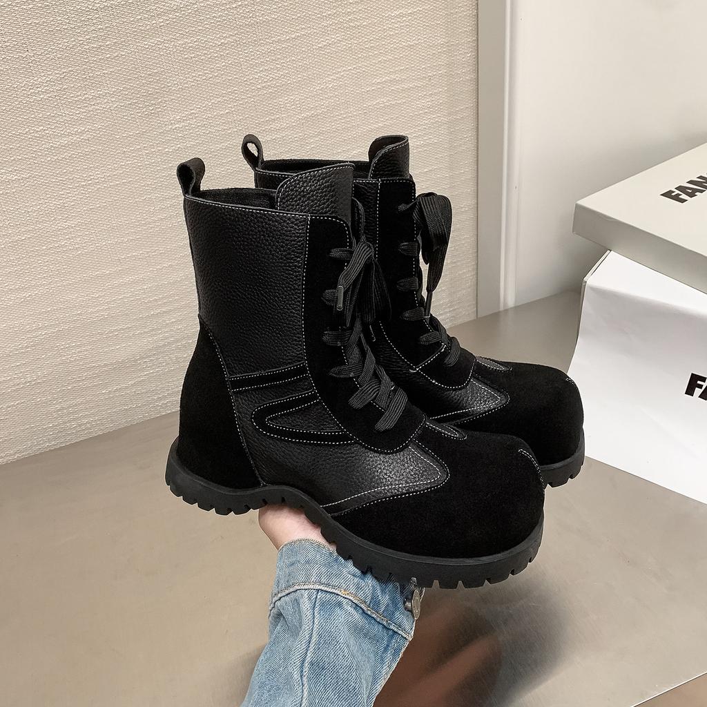 Британский стиль модные универсальные ботинки Мартина на шнуровке 2025 осень и зима новые круглый носок плоская подошва с внутренней платформой маленькие короткие ботинки женские