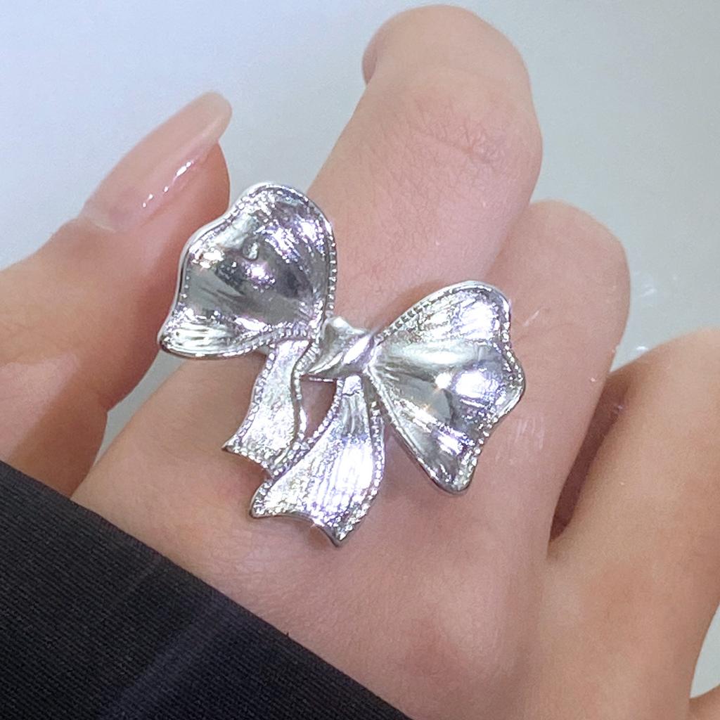 Новое поступление серебряного цвета металлический бант большое кольцо для женщин девочек в корейском стиле простые модные преувеличенные ювелирные изделия подарки