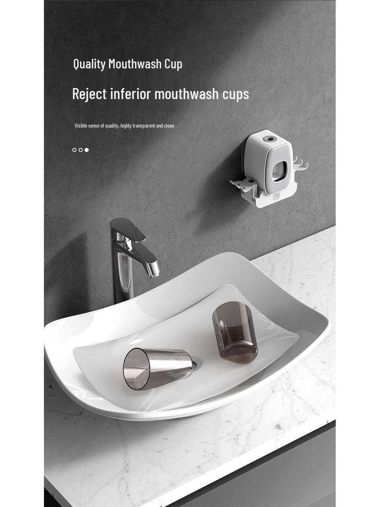 Умный УФ-держатель для зубных щеток и автоматический дозатор зубной пасты с двумя стаканчиками.