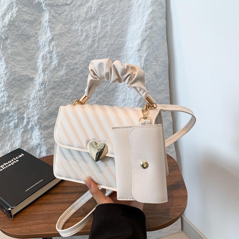 New Messenger Bag Small Square Bag Fashionable Casual Texture Women's Bag Hand Commuting Simple Personality Popular Shoulder Bag