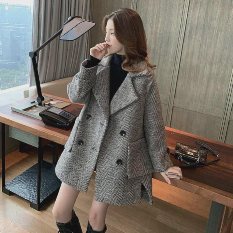 Женское двубортное стеганое шерстяное пальто в британском стиле