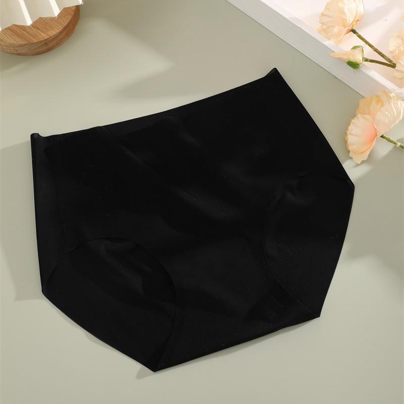 FINETOO Ice Silk Underwear for Women Comfort Seamless Panties Breathable Brief 5A Antibacterial Lingerie