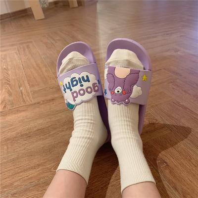 Женская обувь нового стиля, милые мультяшные сандалии на плоской подошве, домашние тапочки