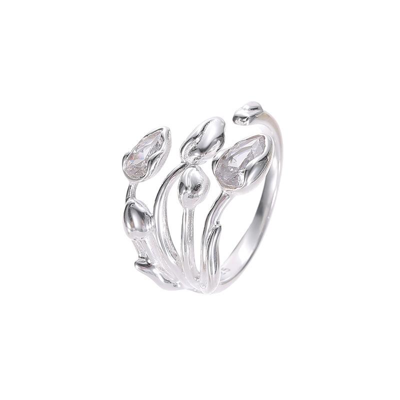 Женские кольца, маленькое свежее трехслойное кольцо с цветком тюльпана, женское кольцо Мори, холодный ветер, нежное кольцо на указательный палец, простые универсальные модели