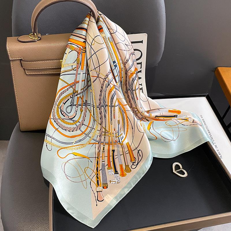 Neck Wrist Wrap Luxury Brand 100% Real Silk Square Scarf Women Headband Neckerchief Shawl Ladies Hair Bandana Scarves Mulberry