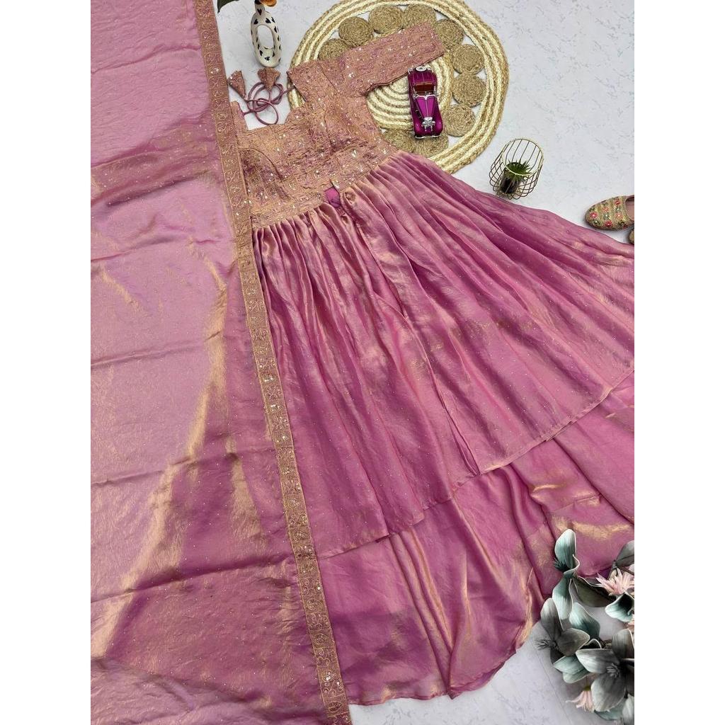 Образ для вечеринки Один наряд в 4 разных стилях Платье Индийский набор Lehenga Choli