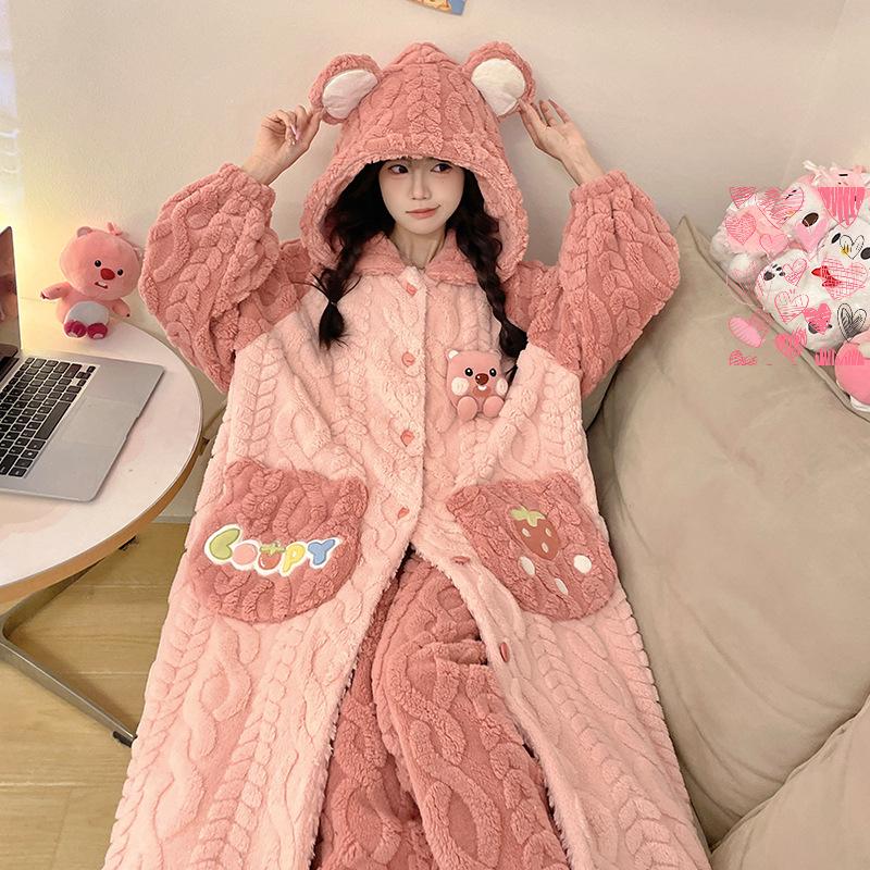 Осень и Зима Новая Милая Ночная Сорочка с Капюшоном Маленький Бобер Коралловый Флис Пижама Женский Зимний Женский Пижамный Комплект