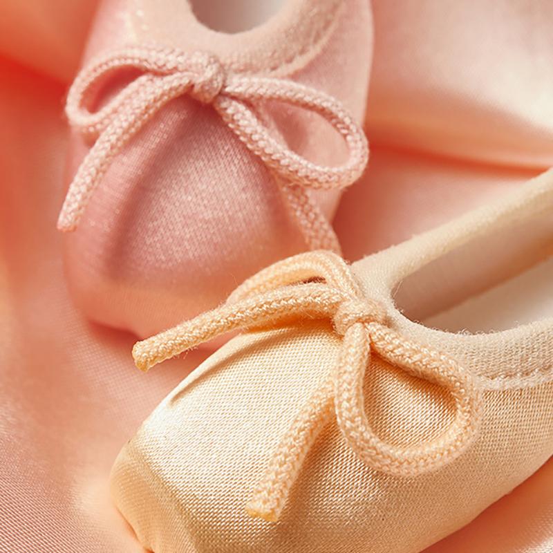 Satin Pointe Ballet Shoes Keychain Cute Mini Key Ring Solid Color Bag Pendant Lovely Gift for Girls Dance Class Rewards