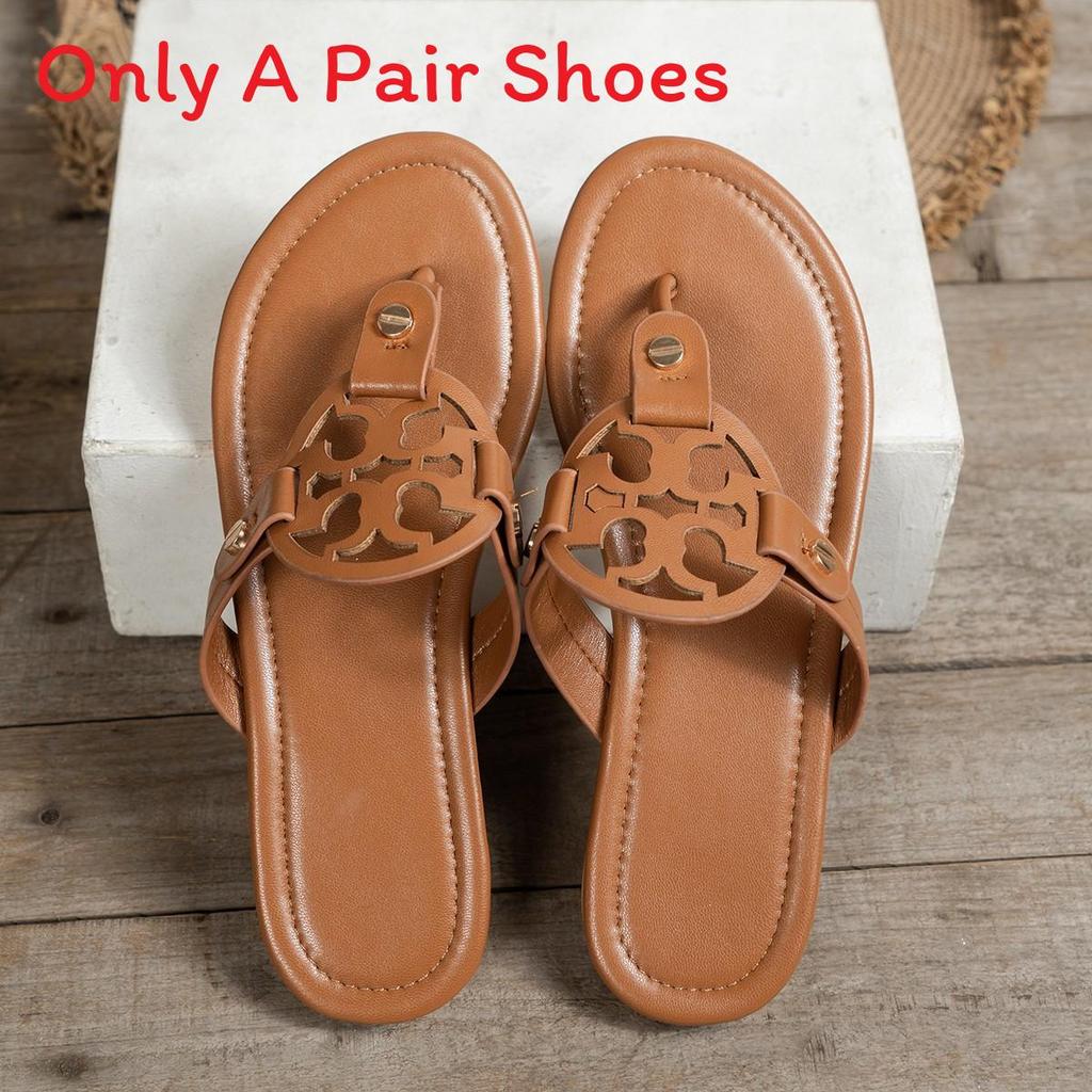 Lightweight Pu Slippers With Slipon Closure For Daily Wear Women