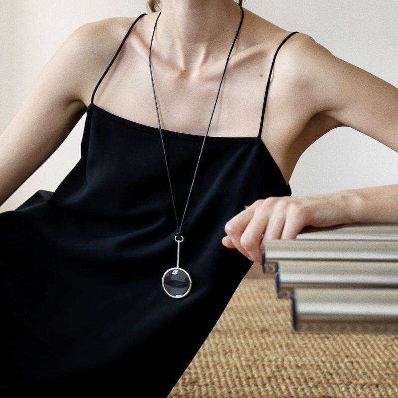 Ожерелье-подвеска в стиле блогера Habl - Современный, забавный, двусторонний дизайн для женщин