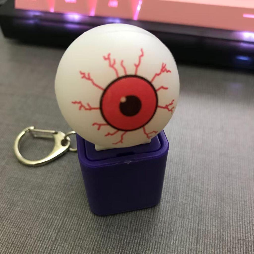 Шарнирный деревянный брелок Шань Хай Цзин: Фигурка ТунгТунга Сахура с кнопкой языка