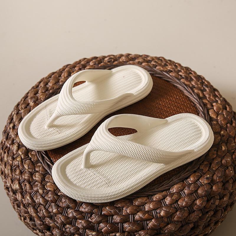 Женские мягкие шлепанцы из ЭВА – летние однотонные пляжные туфли с шипами