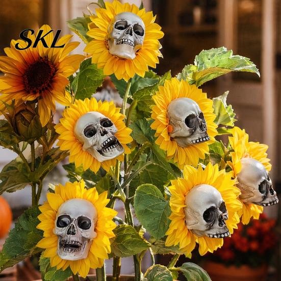 Creepy Garden Ornament Sunflower Skull Ornament, Halloween Theme Decor, Potted Housewarming Plant Waterproof Outdoor Decoration, for Lawn Patio