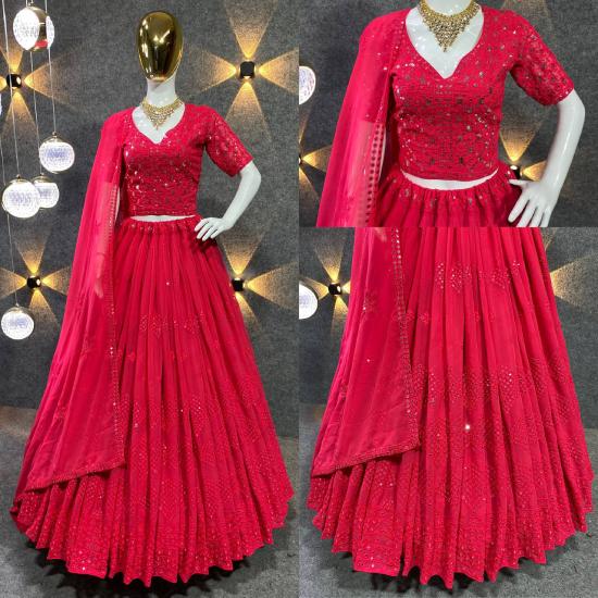 Новая привлекательная и сильно вышитая лехенга с блузкой и дупаттой. (чоли)