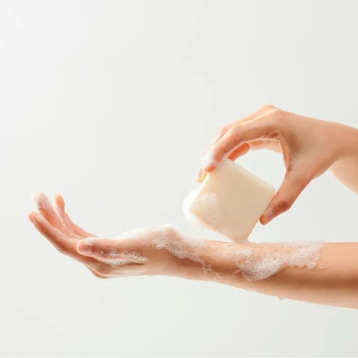 [JAJU] Zeroba Shea Butter All-in-one Wash Bar 100g