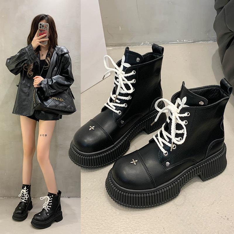 Martin boots women's 15CM small thick bottom inner height increase Wu Xuanyi same shorty Le rhubarb autumn and winter soft leather velvet