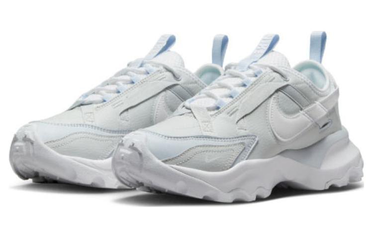 Nike TC 7900 Premium 2 Пыль Фотонов Пыль Фотонов Туманно-Серый Белый Женская FB8941-043