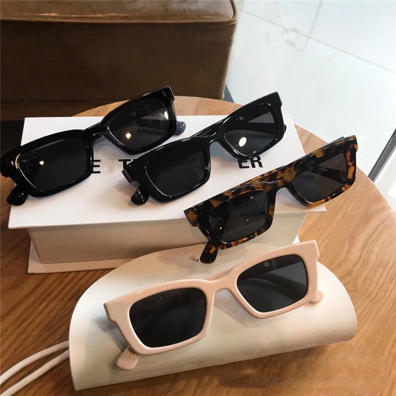 New Fashion Vintage Sunglasses Women Brand Designer Retro Rectangle Sun Glasses Female Ins Popular Square Eyewear