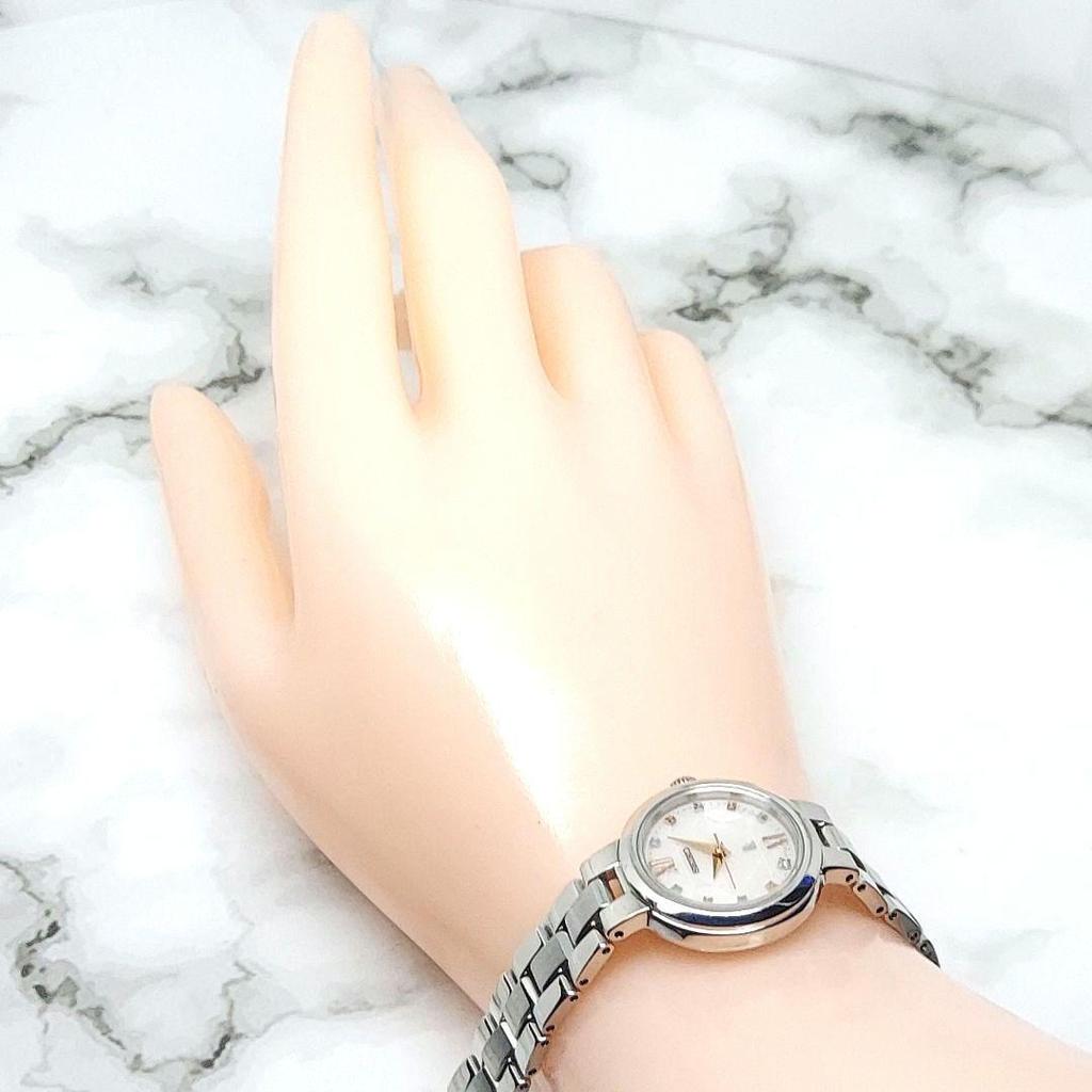 [USED] SEIKO LK Lucia Solar Radio-Controlled Watch for Women