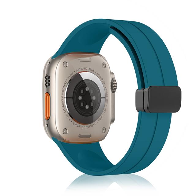 Strap For Apple watch ultra 3 2 band 44mm 45mm 49mm 40mm 41mm 46mm Magnetic Silicone Bracelet correa iWatch Series 8 se 9 10 11