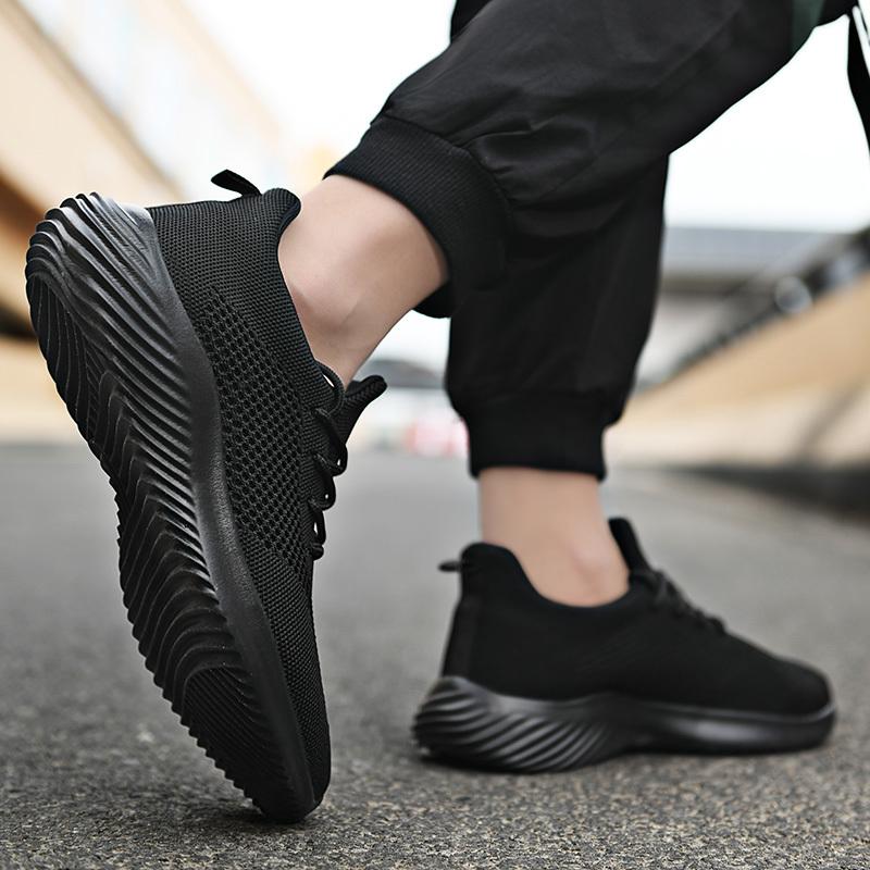 2022 Summer Men Shoes Sneakers Mans Casual Shoes Man Breathable Knit Sneakers Fashion Lightweight Mesh Walking Shoes Large Size