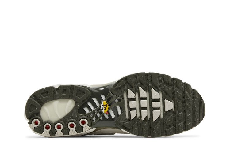 Nike Air Max Plus 'Phantom Neutral Olive'