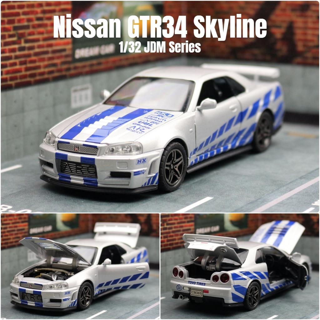 APU1  1/32 Nissan Skyline GTR R35 Nismo GT3 Racing Toy Car Model For Children RMZ CiTY Diecast Alloy Miniature Sound Light Collection