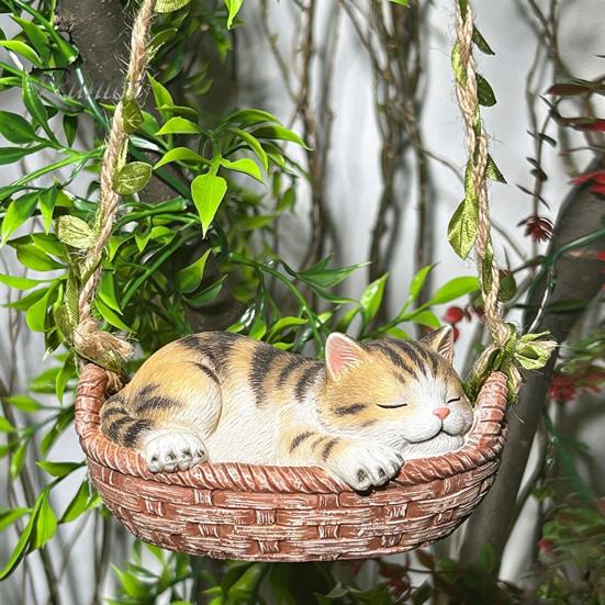 Уникальный подарок на новоселье Подвесная корзина Статуэтка кошки, Милая фигурка спящего котенка, Декоративное изделие из смолы для сада, патио, крыльца