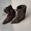 Версия из коровьей кожи~ ретро плиссированные остроносые короткие ботинки на ворсе женские 2025 новые ботинки в стиле вестерн ковбойские ботинки Мартин