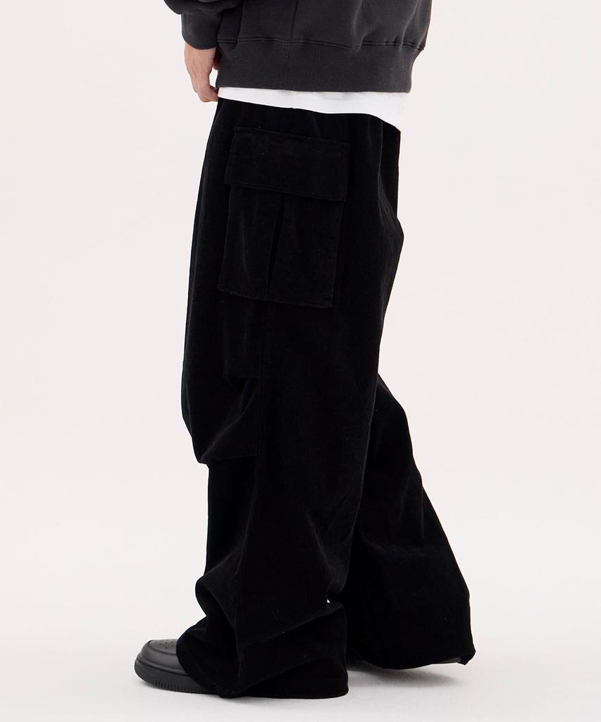 URBANAGE Corduroy Single-Pleat Wide Elastic Banding Parachute Cargo Pants_Black