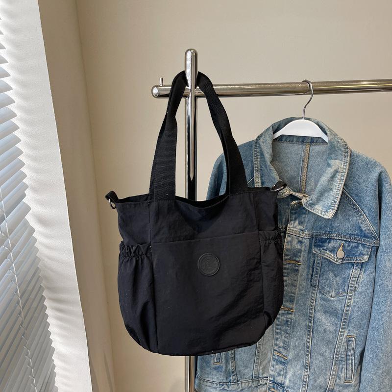 Сумка большой вместимости женская новая весенне-летняя повседневная на плечо мессенджер текстурный класс сумка-тоут для поездок на работу