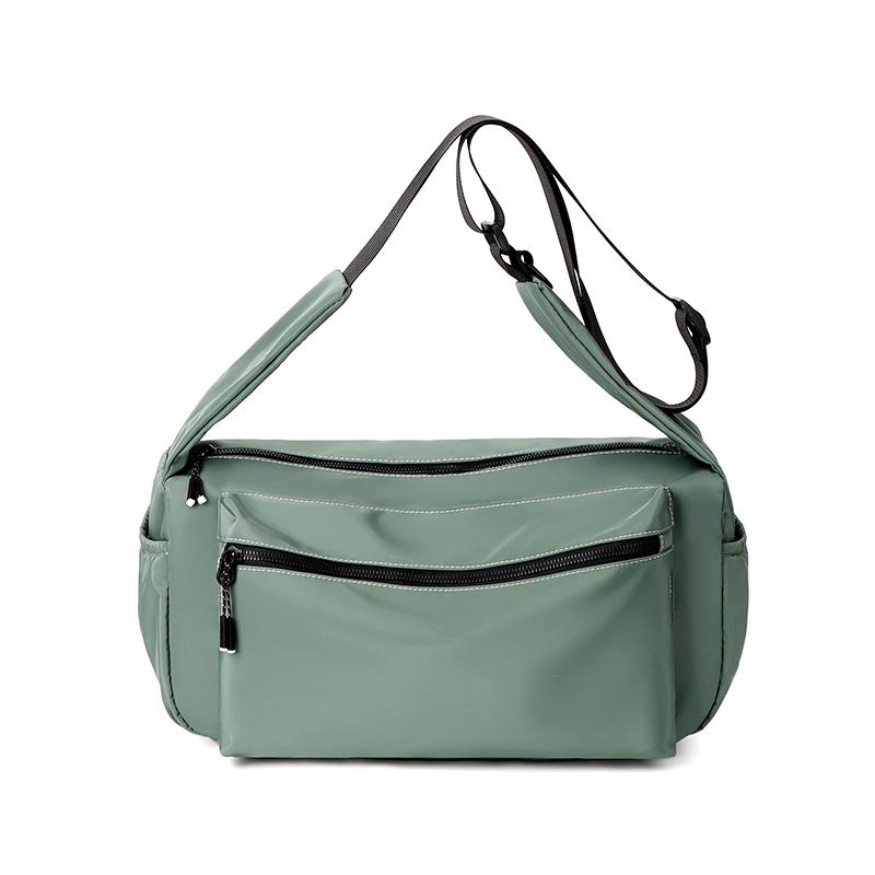 Women's Large Capacity Shoulder Bag Men's Sports Crossbody Bag Light Solid Color Mountaineering Dumpling Bag