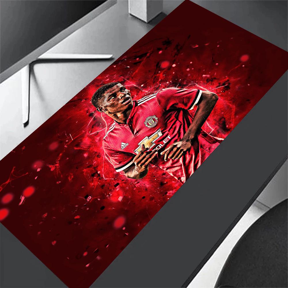 Man Player Celebration Large Mouse Pad Office Mouse Mats Desktop Mouse Pad Non-Slip Rubber Base Computer Decor Item Office Use