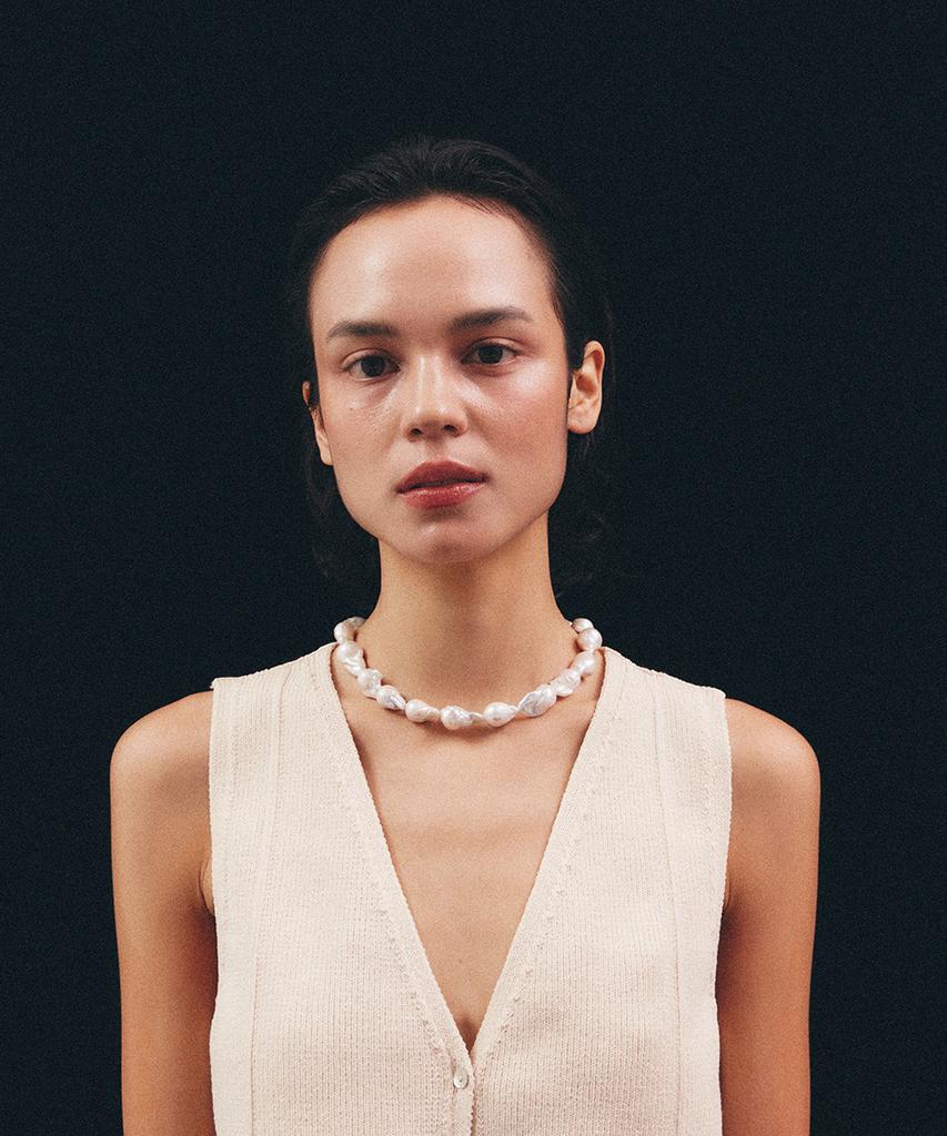 Lowool Queen Pearl Necklace