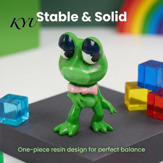 Anthropomorphic Frog Statue Cute Cartoon Green Resin Statue, Miniature Figurines, Weatherproof Garden Patio Lawn Ornaments Ornament for Yard