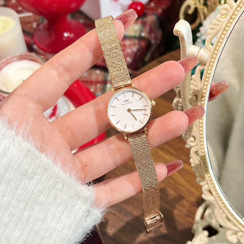 DANIEL WELLINGTON Европейские и американские часы для женщин, классические изящные золотые часы, легкая роскошь, красивые маленькие круглые часы DW00100418