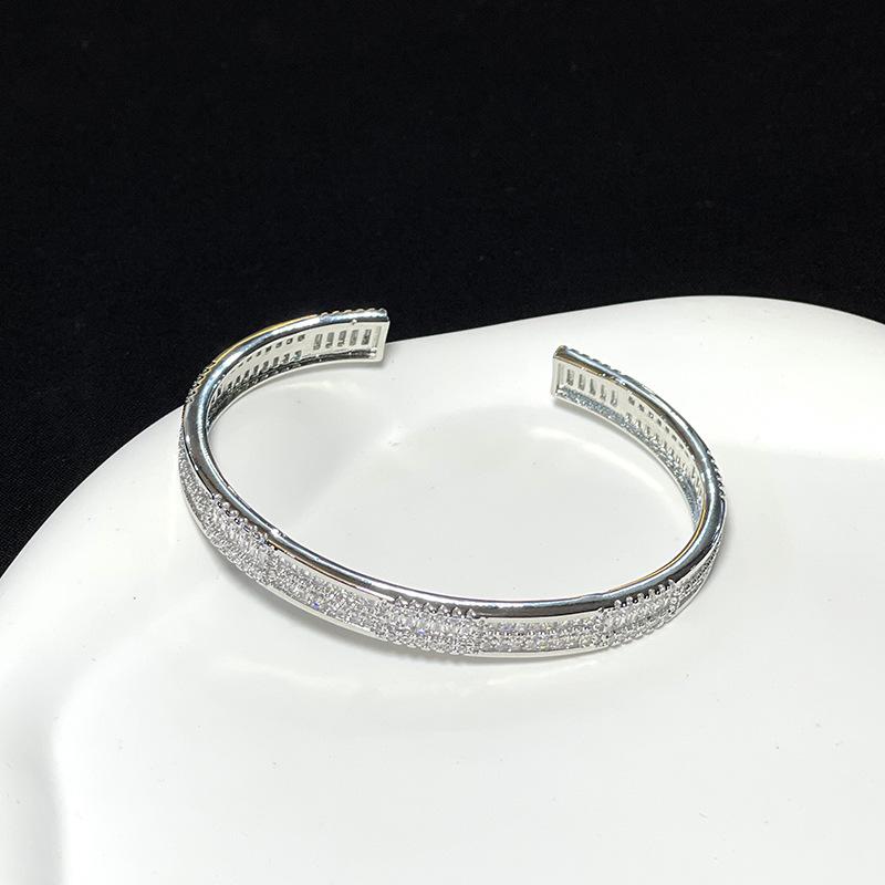 Cross Dark Premium Light Luxury Открытое кольцо набор Холодный ветер Циркон Любовь Бант кольцо