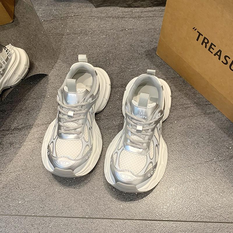 Женские кроссовки-папы: Лето 2025 Дышащая сетка, Повседневные кроссовки для бега с увеличением роста, Толстая подошва, Универсальные и в тренде.