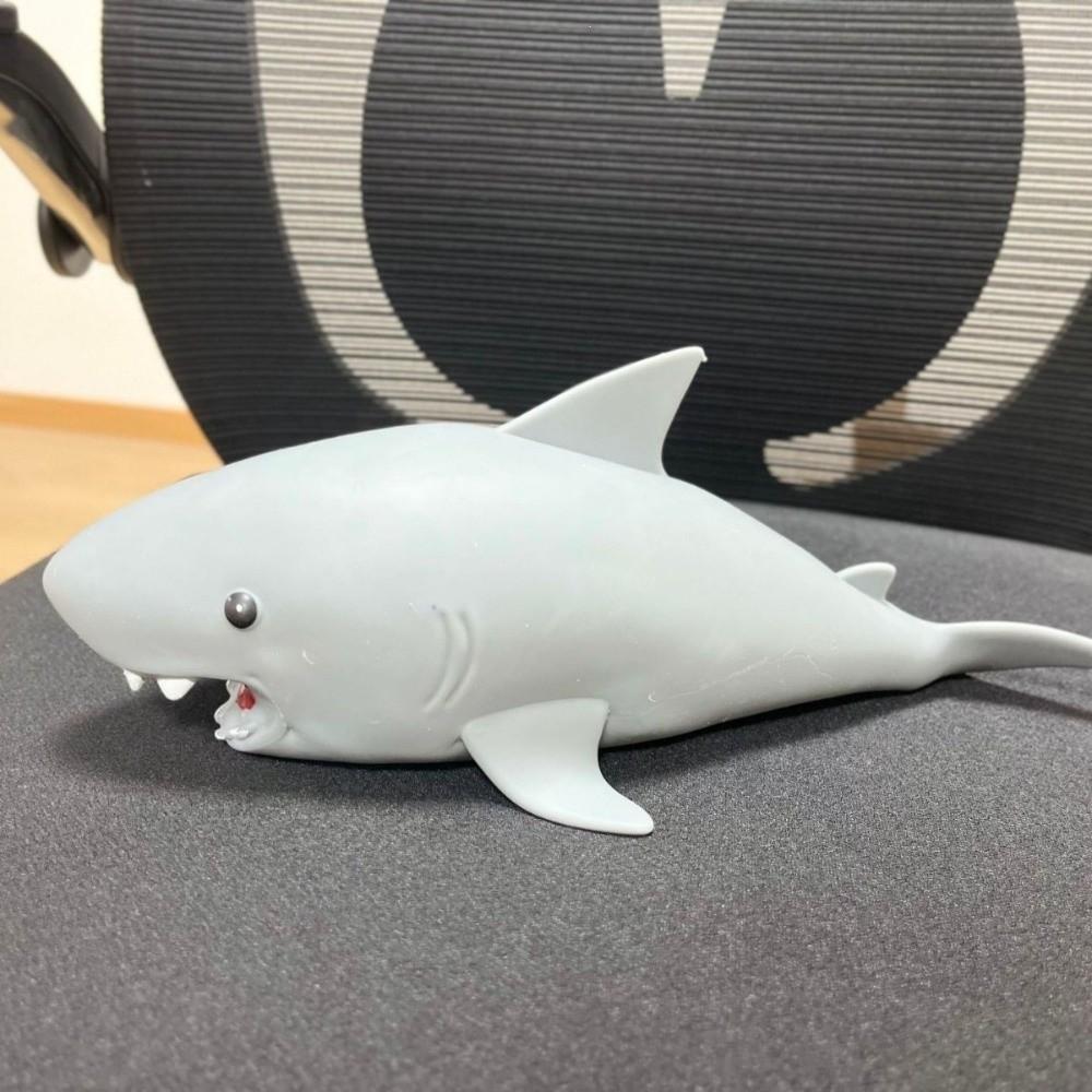 Slow Rebounds Giant Shark Squishy Toy Slow Rising Shark Slow Rebound Toy Home Decoration